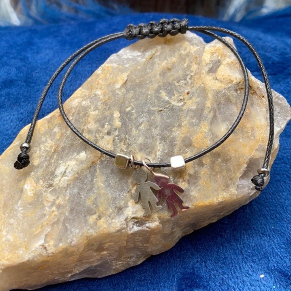 Siblings two boys 👦🏻 👦🏻 minimalist bracelet - Picture 6 of 10